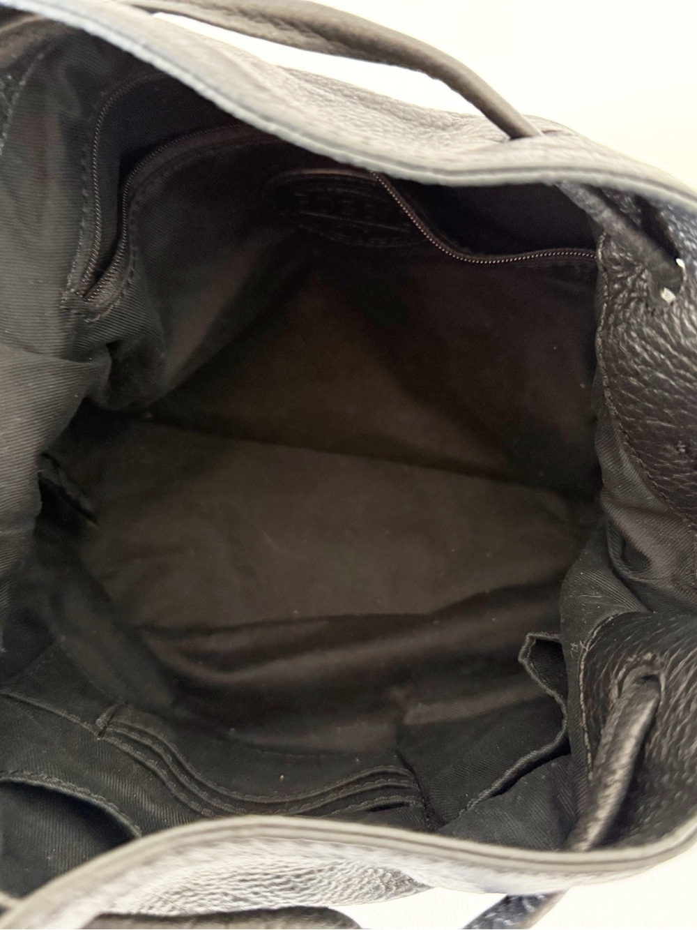 Fossil Bag Pebble Leather Drawstring Bucket Casual Black Medium - Picture 8 of 9